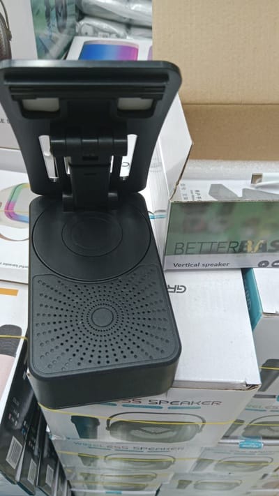 3-in-1 Wireless Speaker + Mobile Stand + Power Bank_img_5
