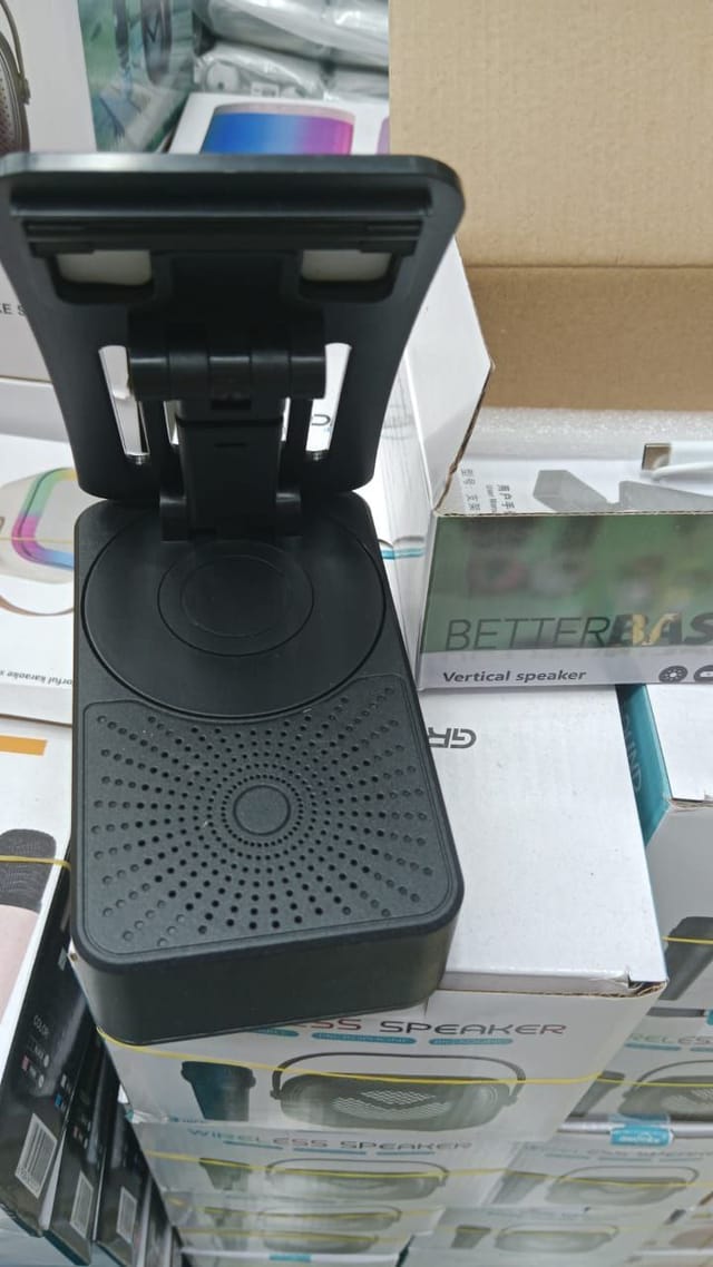 3-in-1 Wireless Speaker + Mobile Stand + Power Bank_img_5