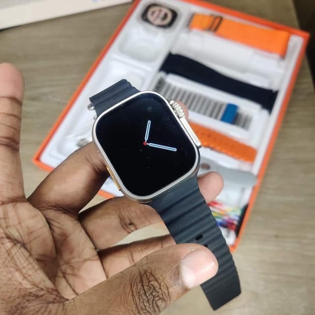 Y80 Ultra Smart Watch (8+1 Belt Combo)_img_5